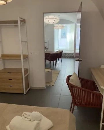 Casetta Del Vento E Casetta Delle Volte